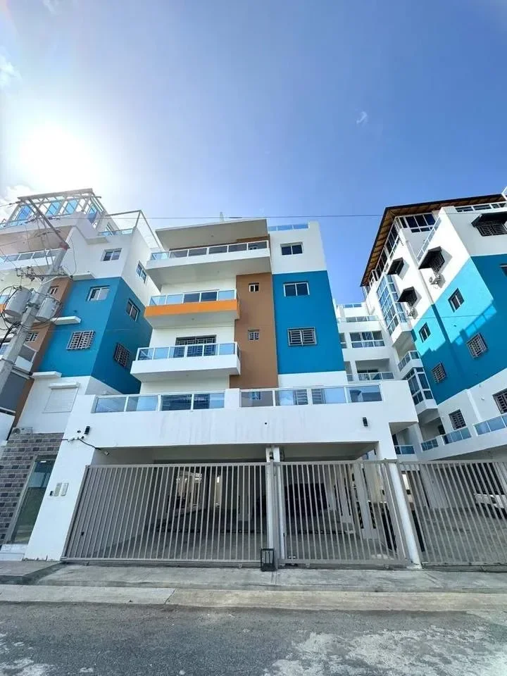 Venta: apartamento en Prado Oriental, Santo Domingo Este - 2