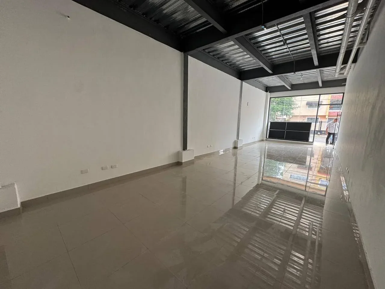 Commercial space for rent in Alma Rosa I, Santo Domingo Este - 5