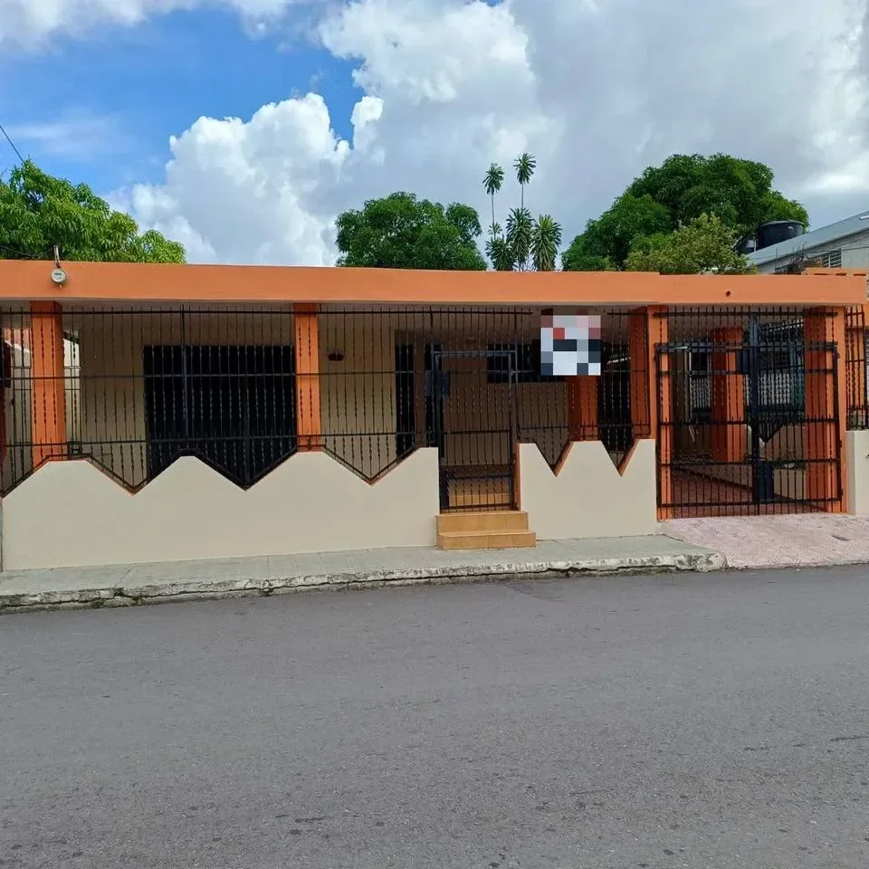 Casa de 3 habitaciones en venta en Ralma, Santo Domingo Este