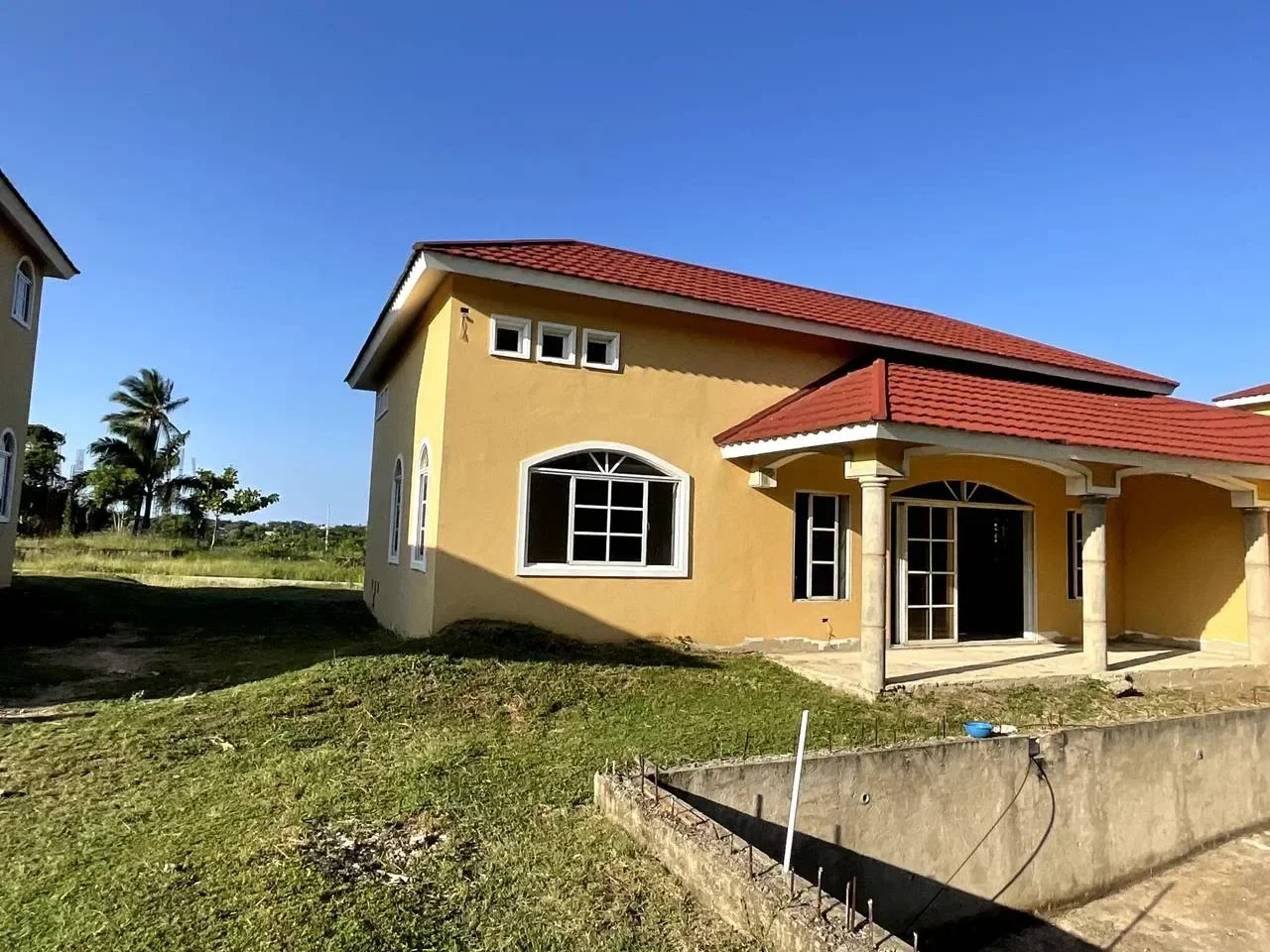 Maimón: casa 3 hab. · 200 m² en venta - 3