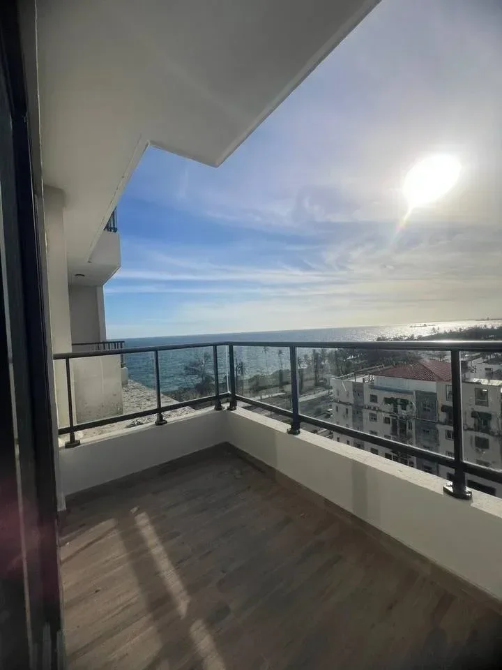 Av. España: apartamento 3 hab. · 93 m² en alquiler - 2