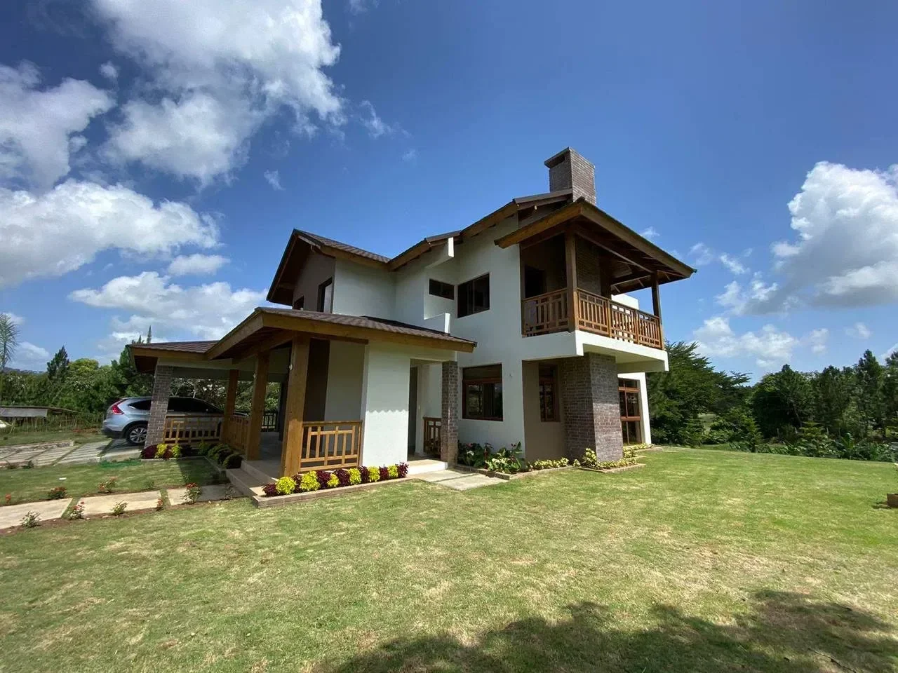 Jarabacoa: casa 3 hab. · 300 m² en venta