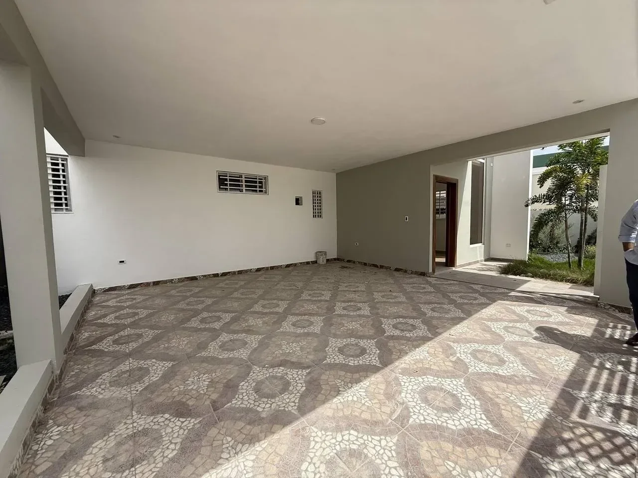 Casa en Residencial Los Lirios, 296 m² en venta - 2