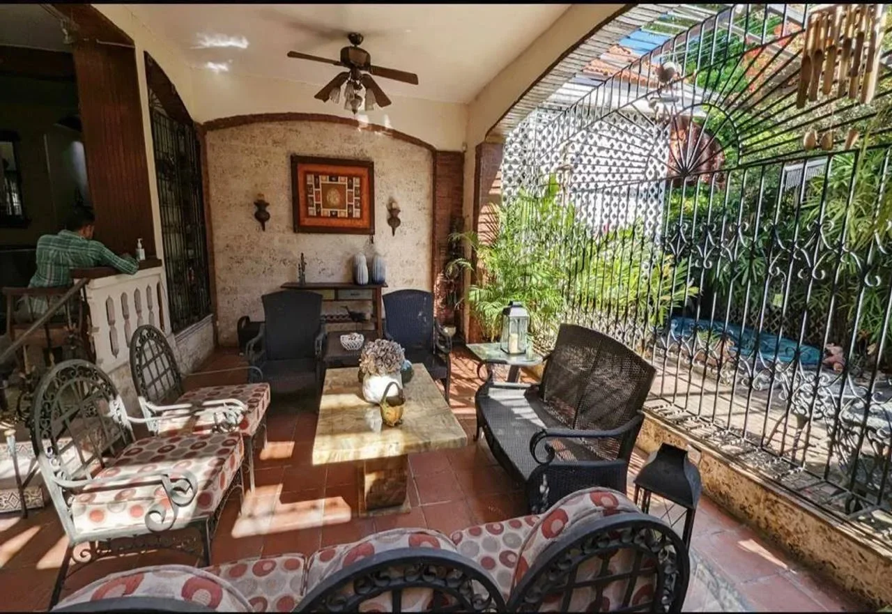 Casa en Gazcue, 450 m² en venta - 1
