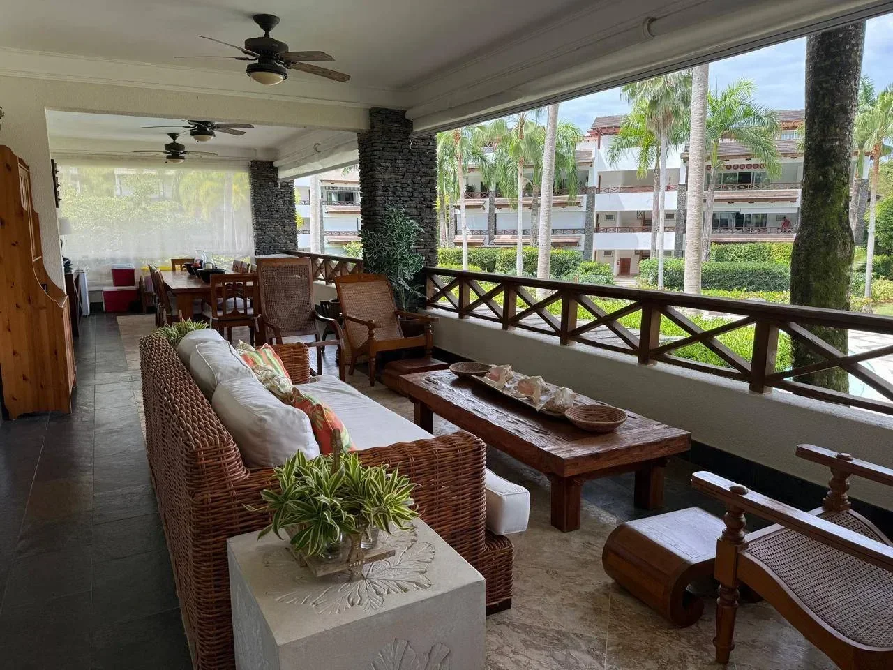 Apartamento de 3 habitaciones en venta en Las Terrenas, Las Terrenas - 2