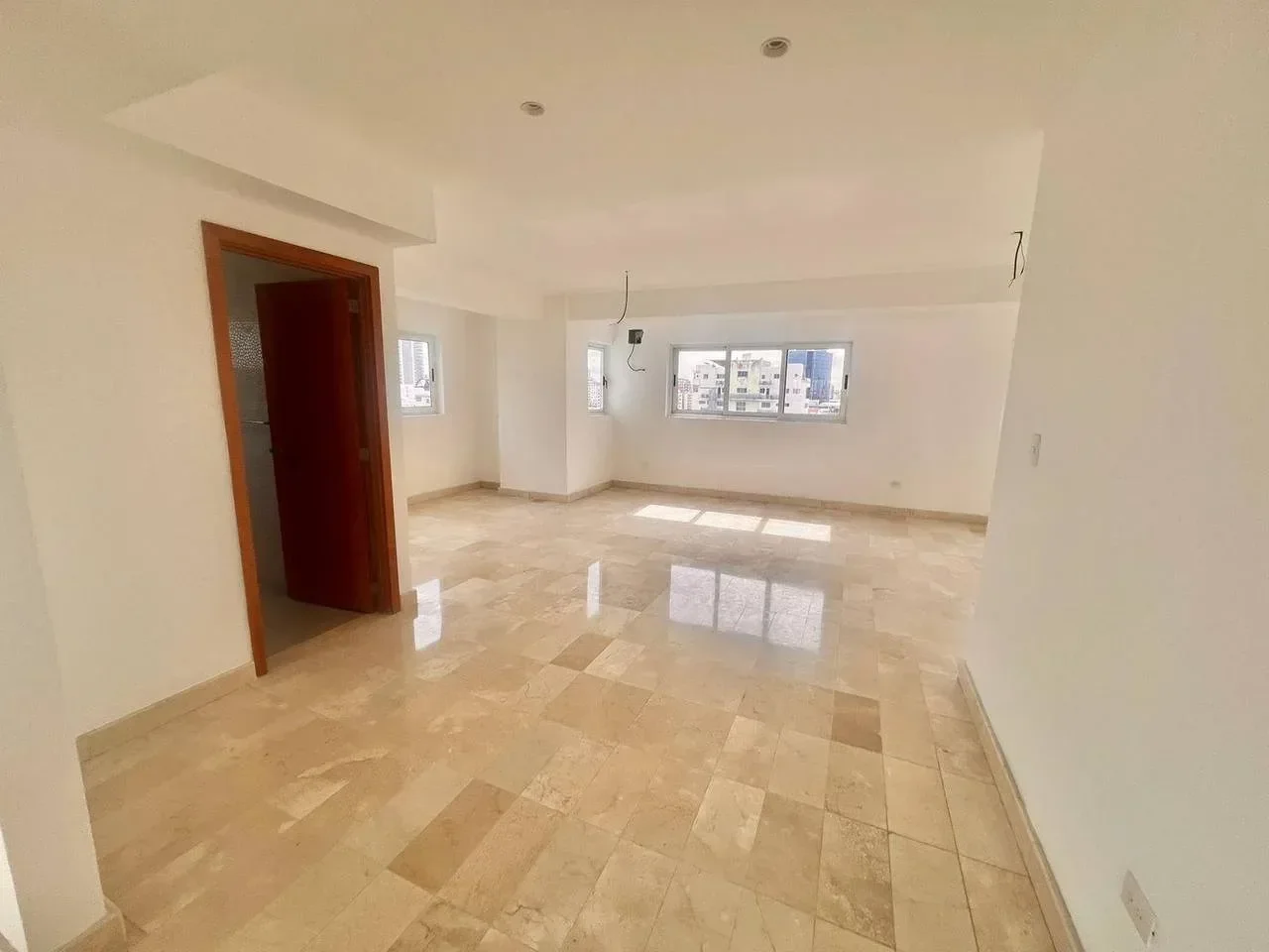 Penthouse with 3 bedrooms for sale in Serrallés, Distrito Nacional - 2