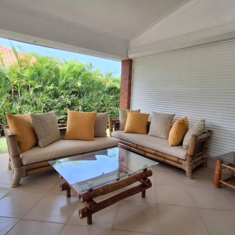 Venta: villa en Guavaberry Country Club, Juan Dolio - 4