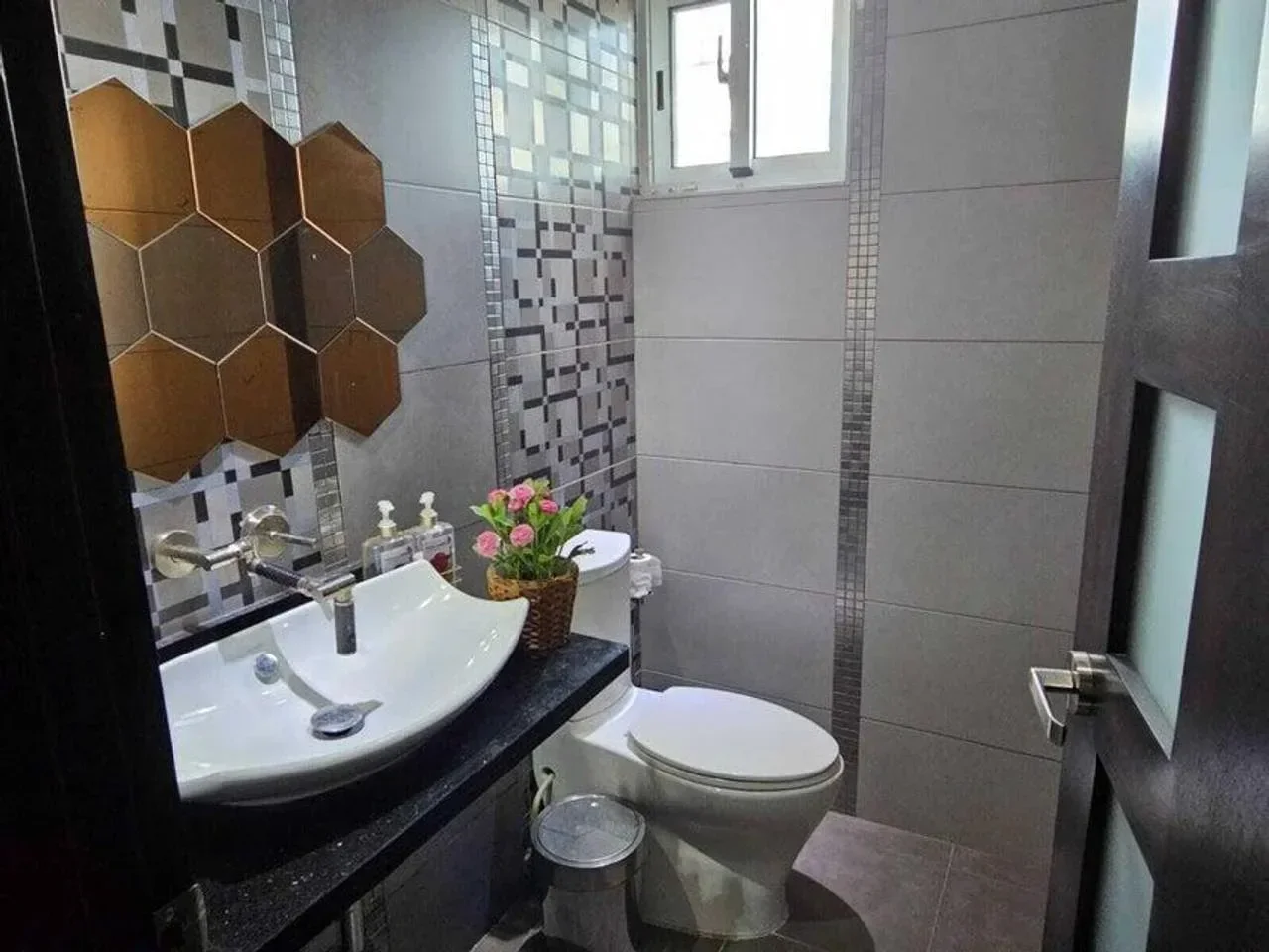 Apartamento en venta — Ensanche Ozama, Santo Domingo Este (4 hab.) - 3