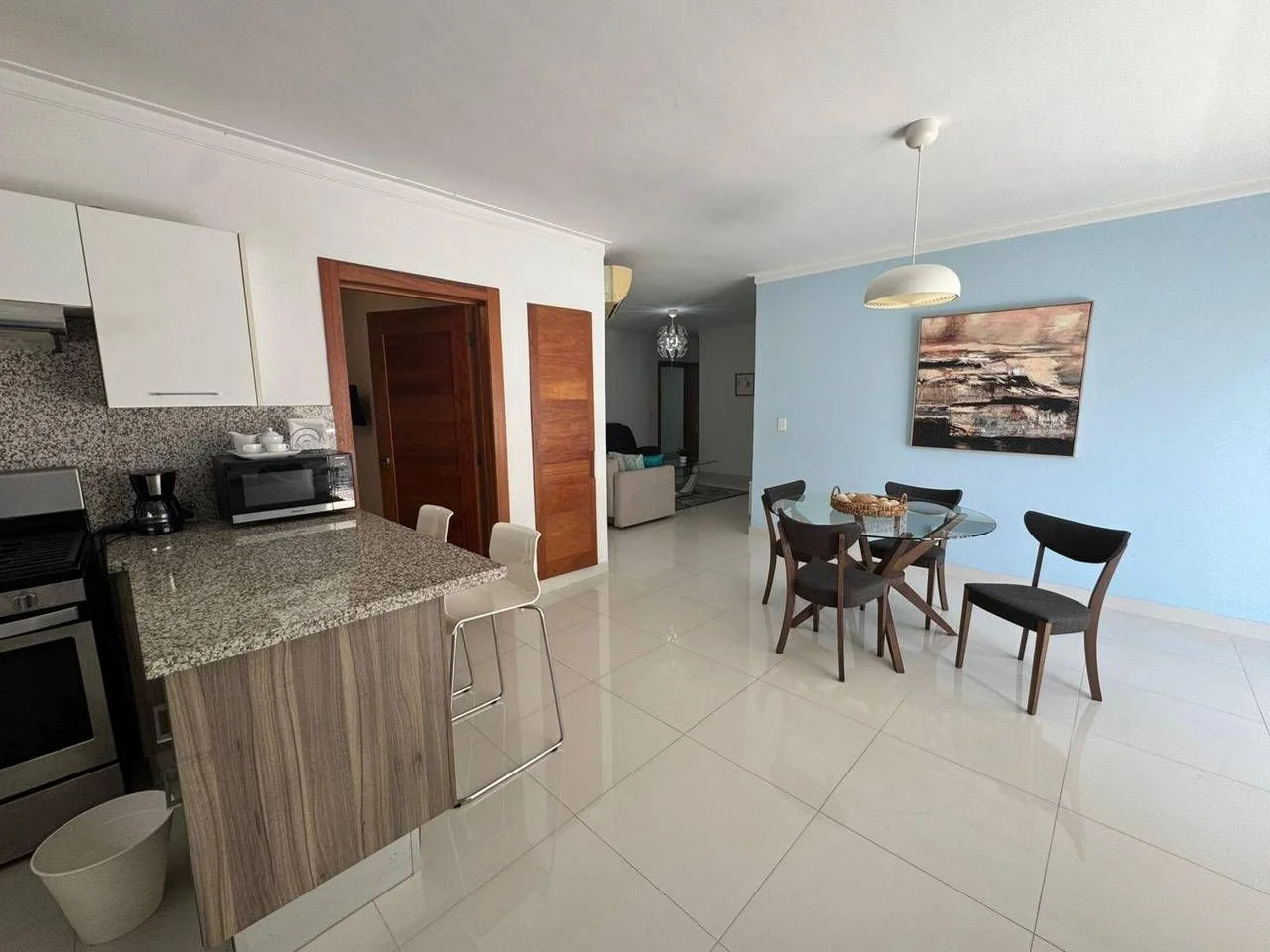 Apartamento en alquiler — Bella Vista, Santo Domingo D.N. (1 hab.) - 4