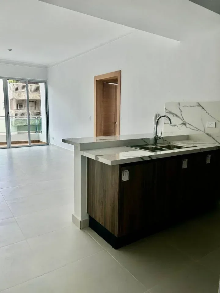 Venta: apartamento en Ensanche Naco, Distrito Nacional - 2