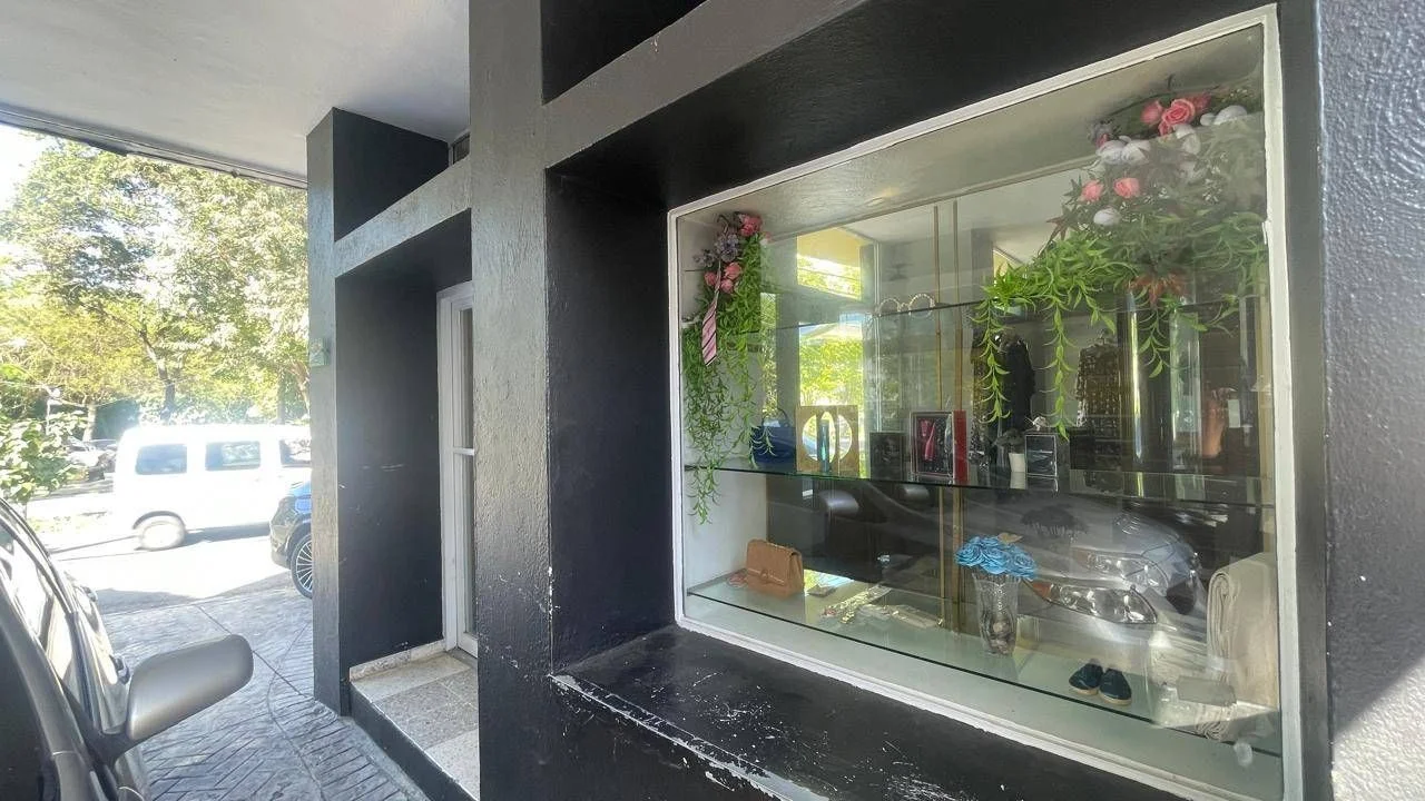 Jardines Del Norte: local commercial · 50 m² à louer - 5