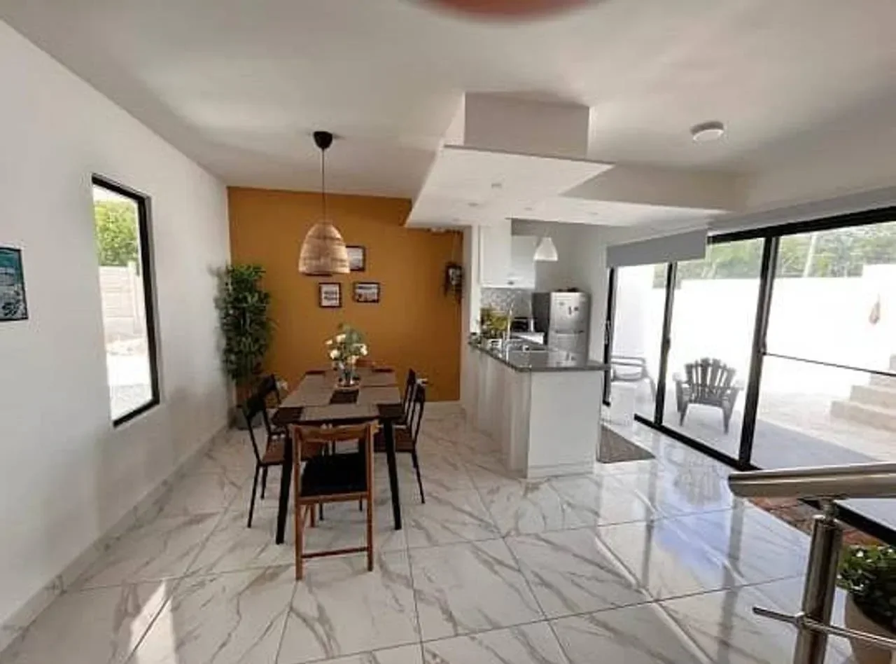 Villa à Av. Barceló, 140 m² à vendre - 4