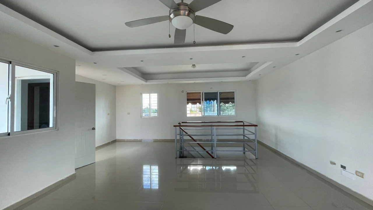 Apartamento en Residencial Amanda II, 210.44 m² en venta