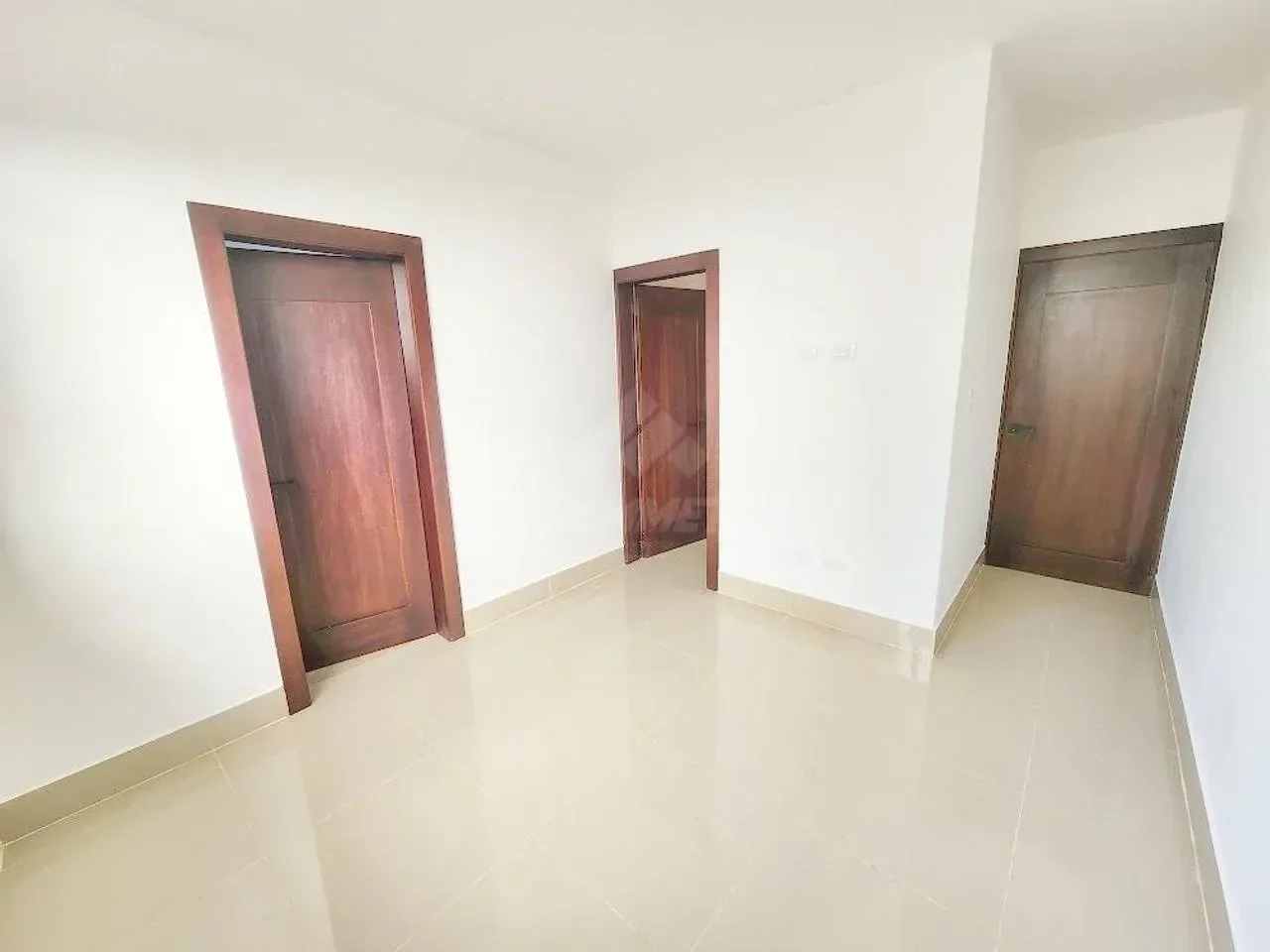 Apartamento de 2 habitaciones en venta en Urbanización Thomen, Santiago de los Caballeros - 5