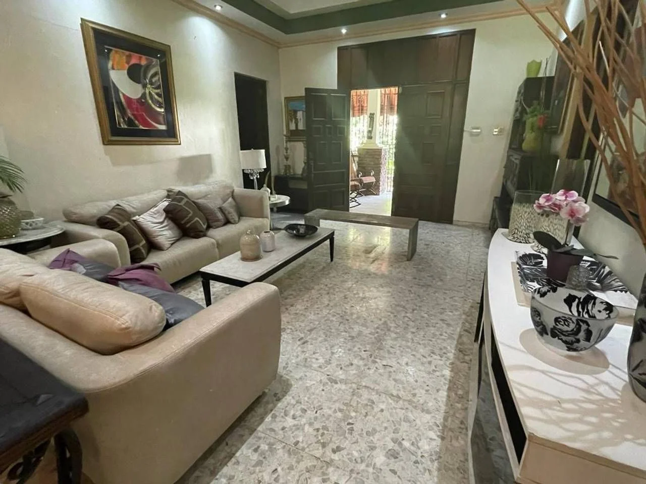 Gazcue: casa 4 hab. · 563 m² en venta - 3