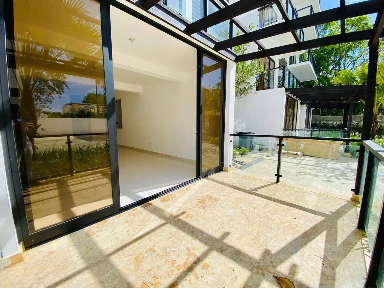 Jardines Del Atlantico: apartamento 3 hab. · 4790874.44 m² en venta