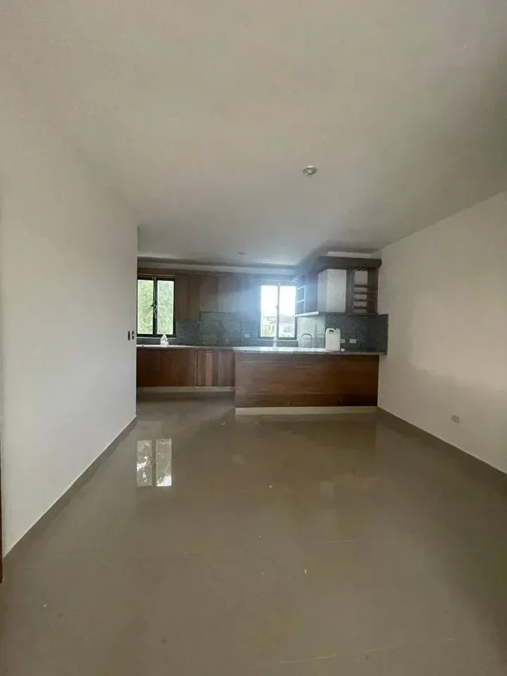 Penthouse en venta — Residencial Corona Plaza, Santiago de los Caballeros (3 hab.)