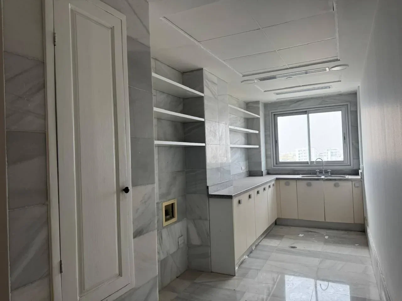 Apartamento de 4 habitaciones en venta en Bella Vista, Distrito Nacional - 5