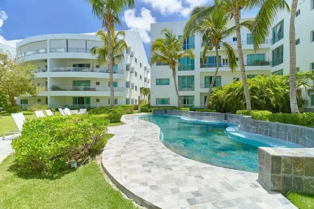 Apartamento en venta — Ciudad las Canas, Cap Cana (3 hab.)