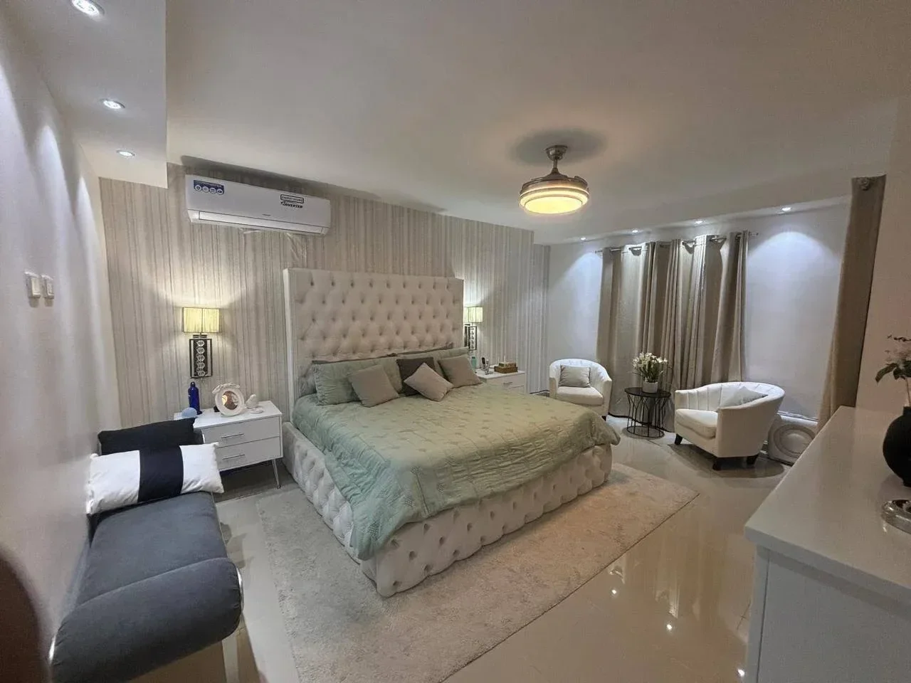 Casa en venta — Residencial Brisa Oriental Ii, Santo Domingo Este (4 hab.) - 4