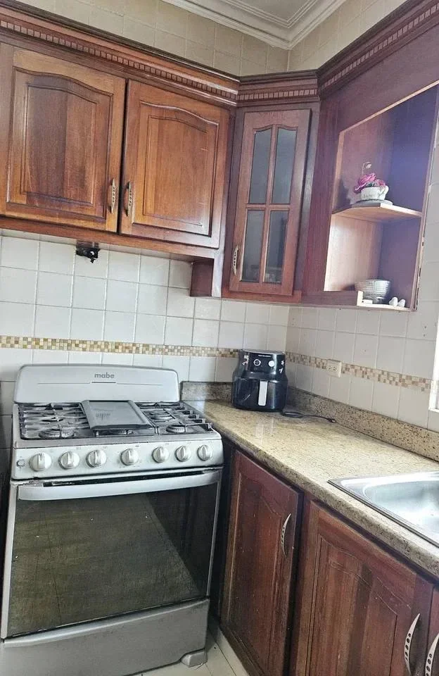 Venta: apartamento en Evaristo Morales, Distrito Nacional - 5
