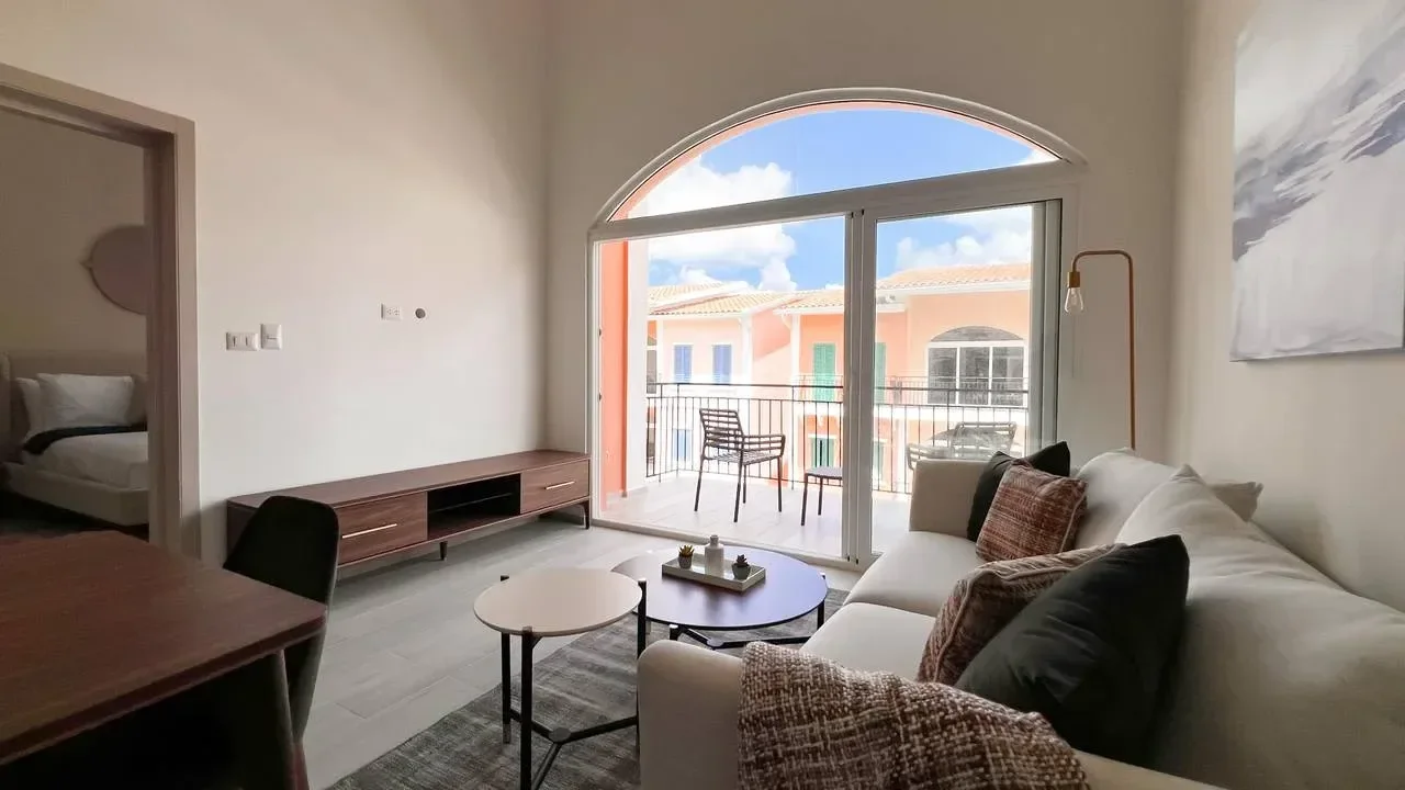 Apartamento de 2 habitaciones en venta en Cocotal Golf & Country Club, Bavaro - 5