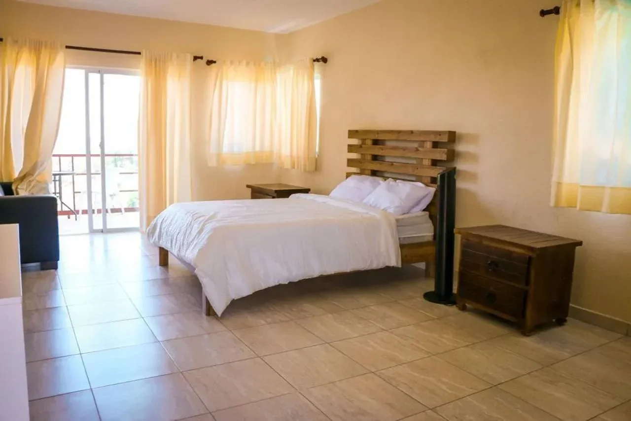 Venta: villa en Balcón De Estancita, Jarabacoa - 2