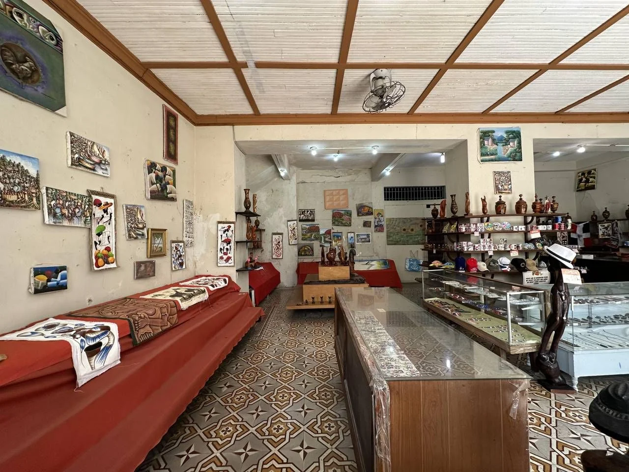 Local commercial à Zona Colonial, 140 m² à vendre - 4