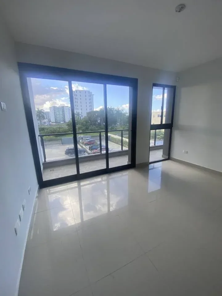 Appartement à Av. Hispanoamericana, 124 m² à vendre - 2
