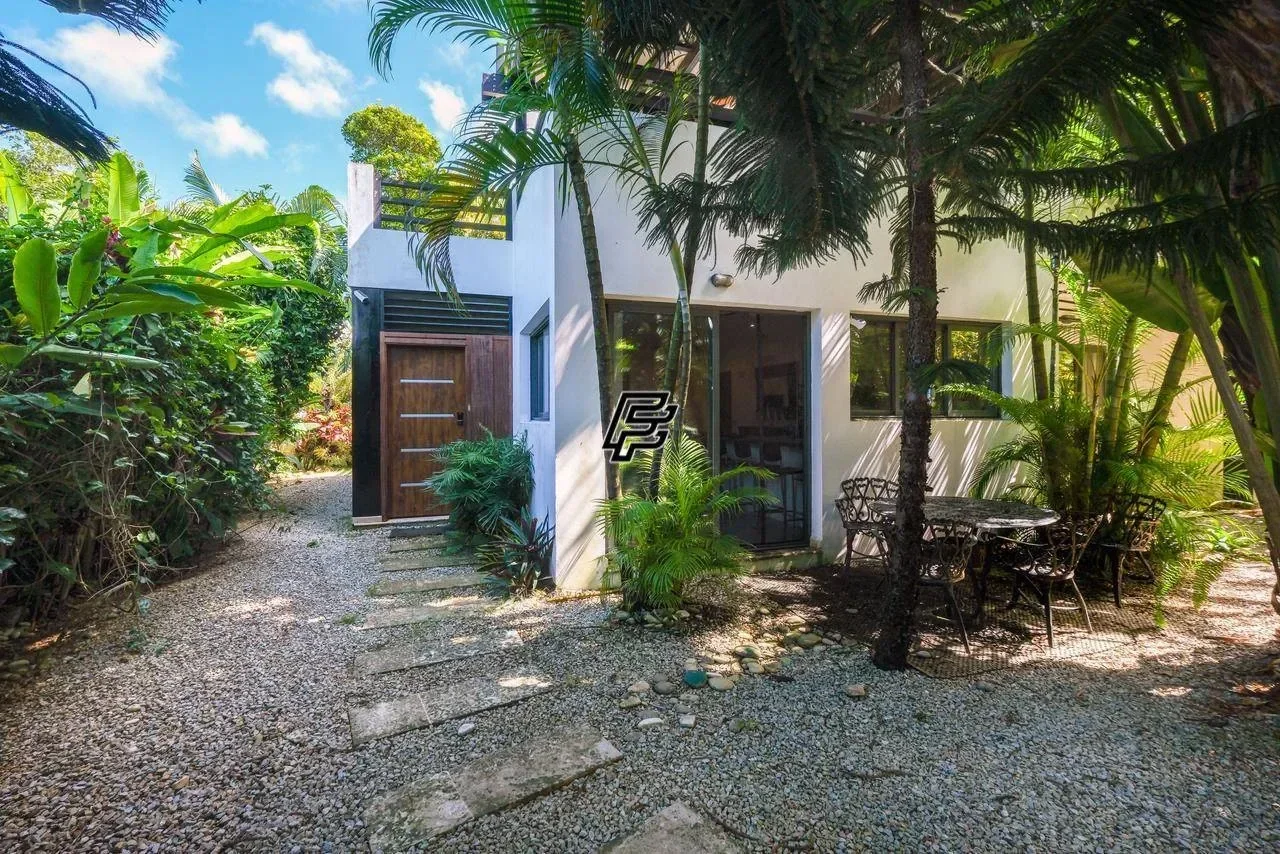 Apartamento de 3 habitaciones en venta en La Ceiba, Higuey - 2