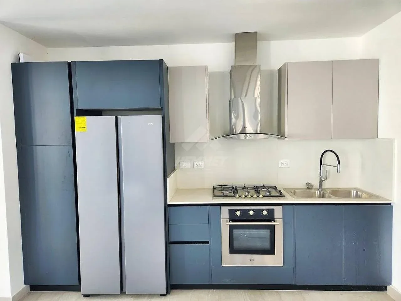 Apartamento en venta — La Esmeralda, Santiago de los Caballeros (1 hab.) - 4