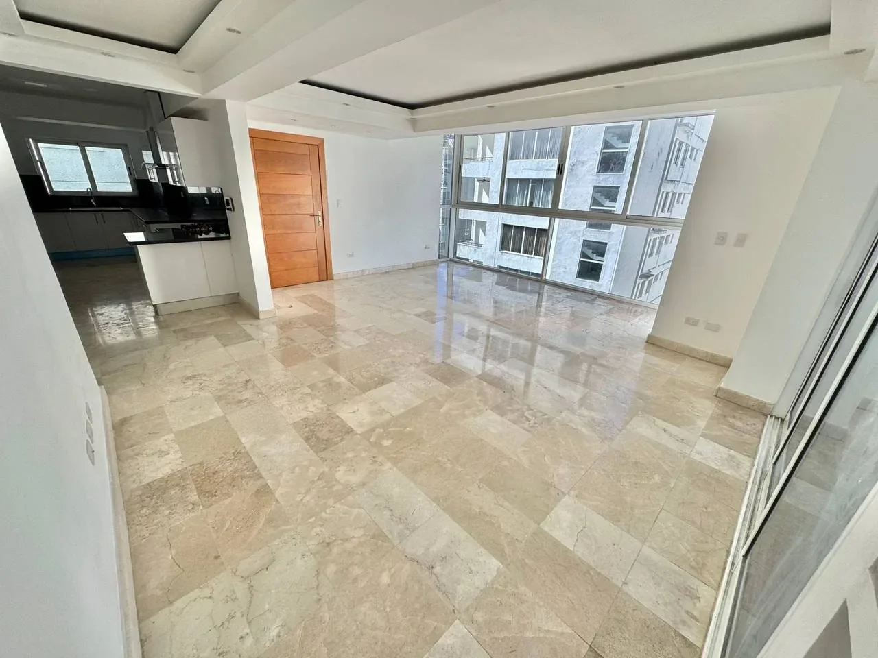 Apartamento en Ensanche Serralles, 191.73 m² en venta