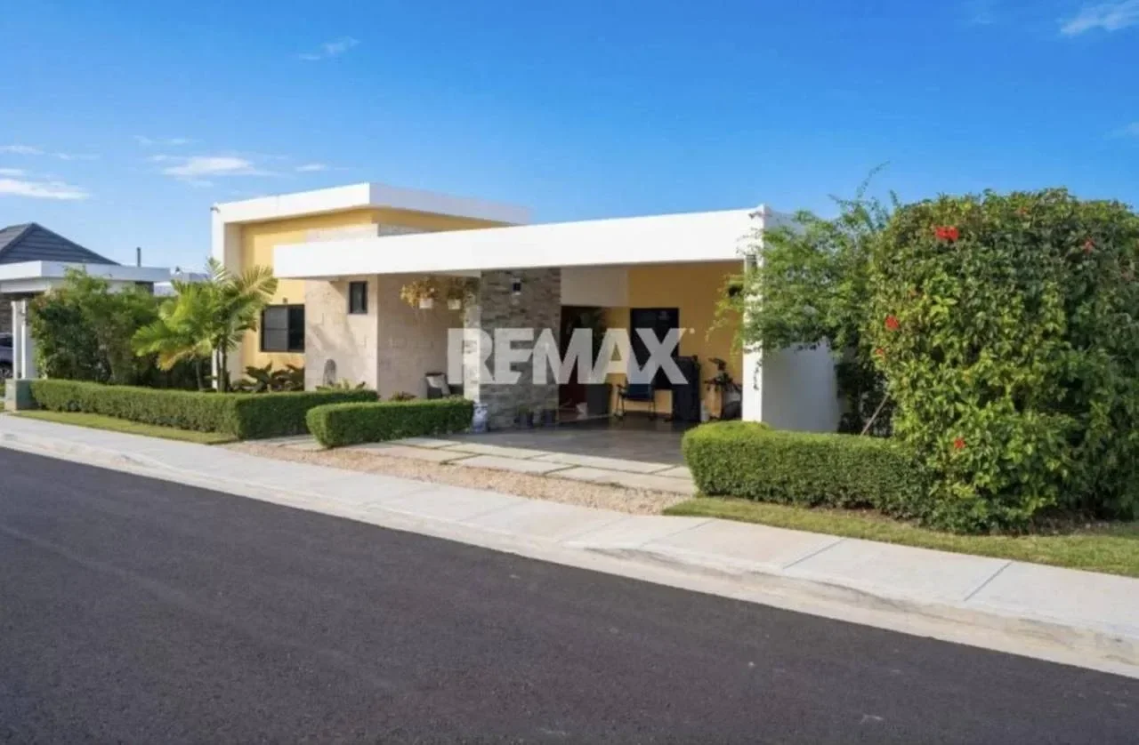 Bávaro: villa 3 ch. · 246 m² à louer