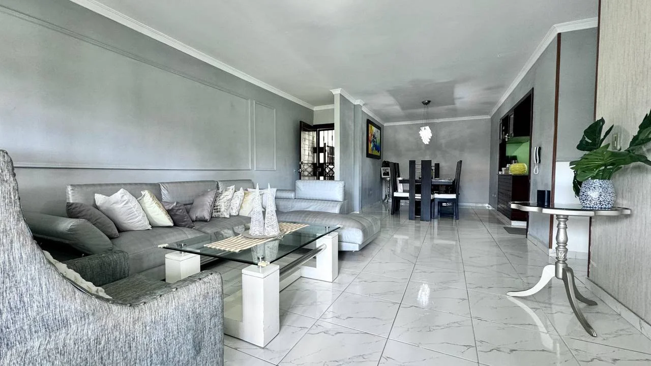 Apartamento en venta — Prado Oriental, Santo Domingo Este (3 hab.) - 2