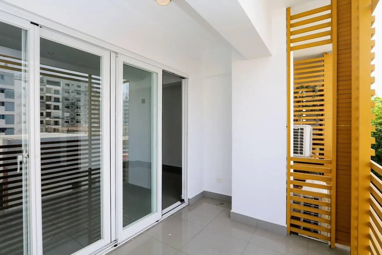 Apartment for rent — Evaristo Morales, Santo Domingo D.N. (2 bed) - 3