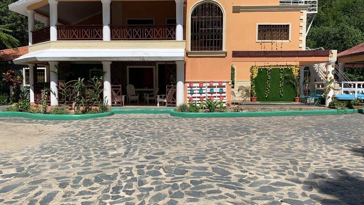 Los Plátanos: apartamento 37 hab. · 60000 m² en venta - 4