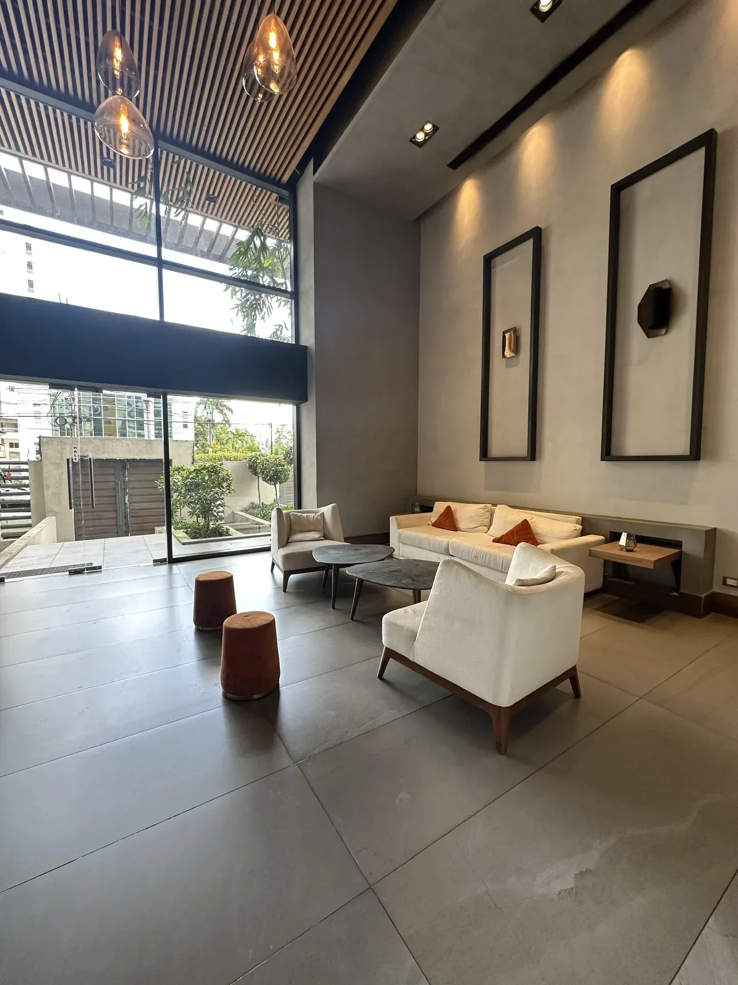 Apartamento en Ensanche Serralles, 74 m² en alquiler