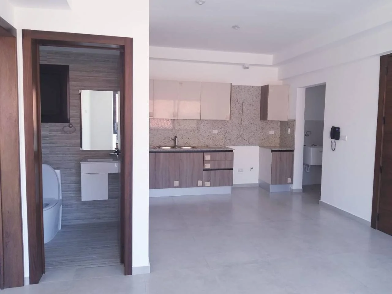 Apartamento de una habitacion en venta - 2