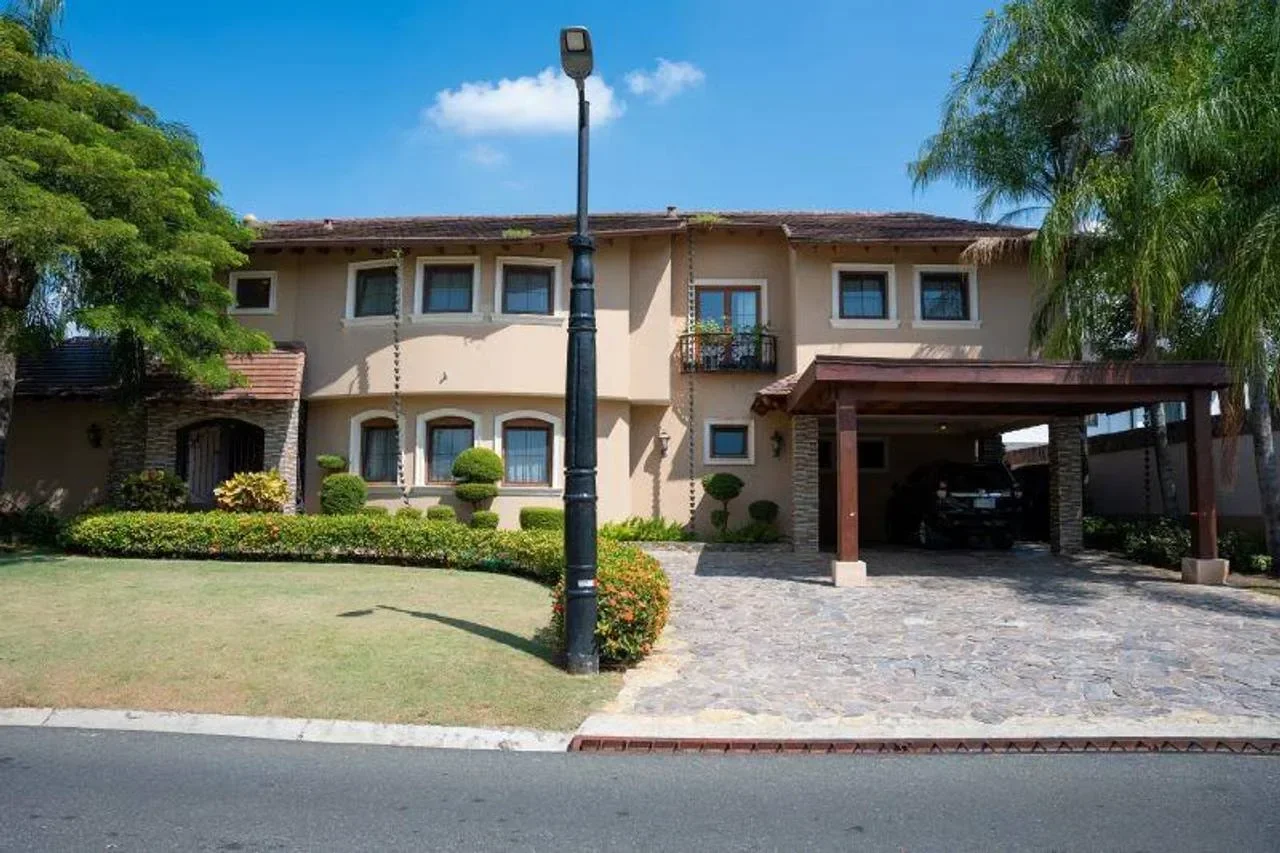 Venta: casa en Quintas De Pontezuela, Santiago de los Caballeros