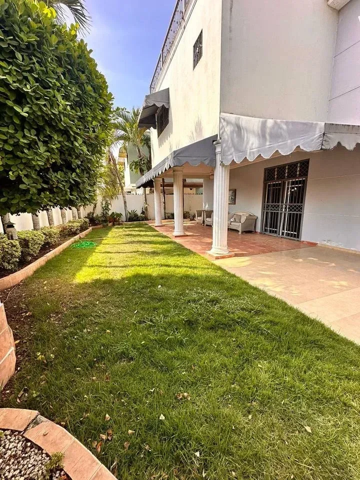 Casa de 4 habitaciones en venta en Jardines Del Este, Santiago de los Caballeros - 5