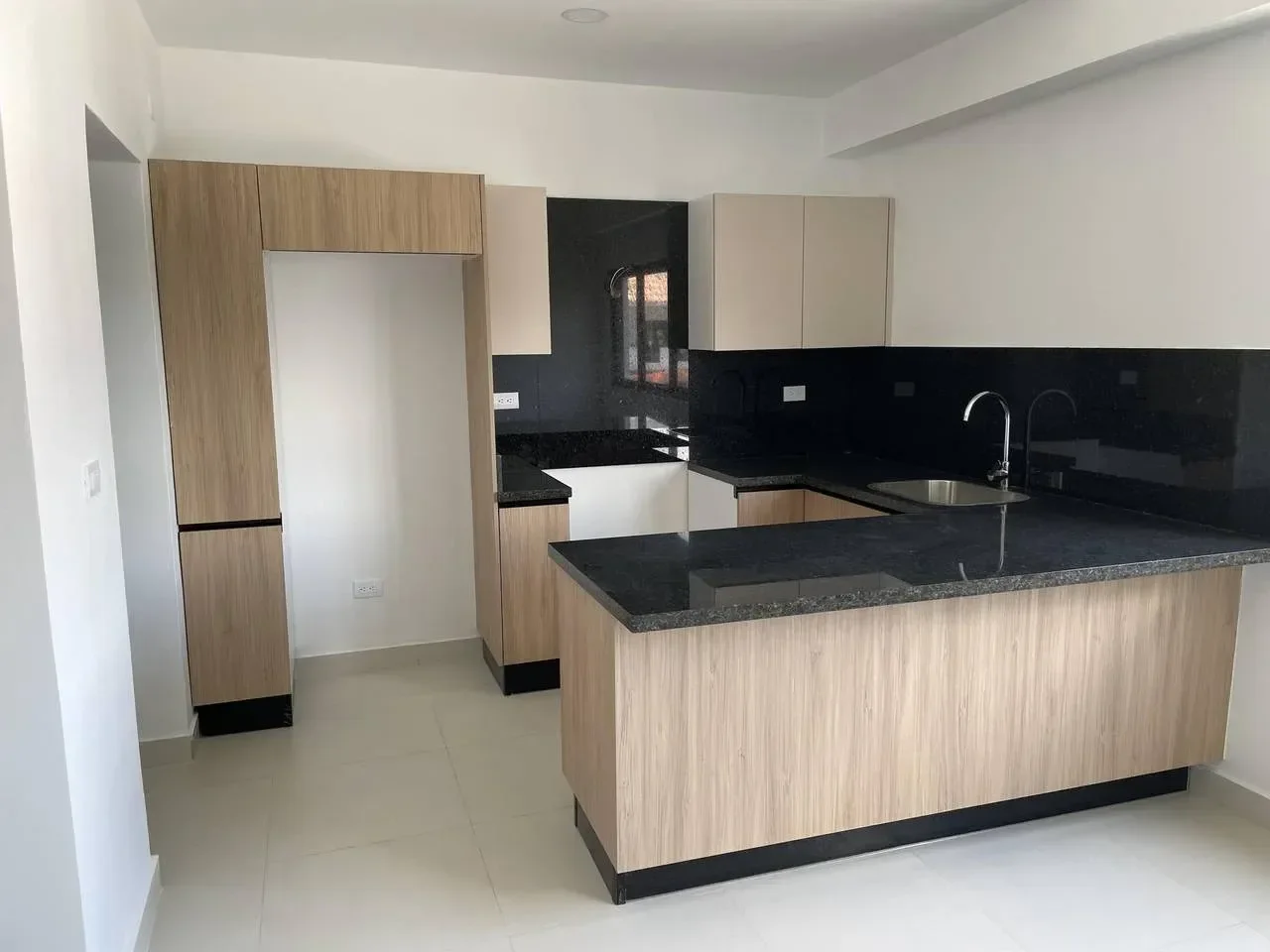 Apartamento en venta — El Millon, Santo Domingo D.N. (1 hab.) - 4