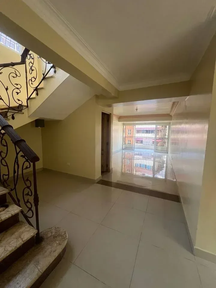 Renacimiento: penthouse 3 hab. · 344 m² en venta