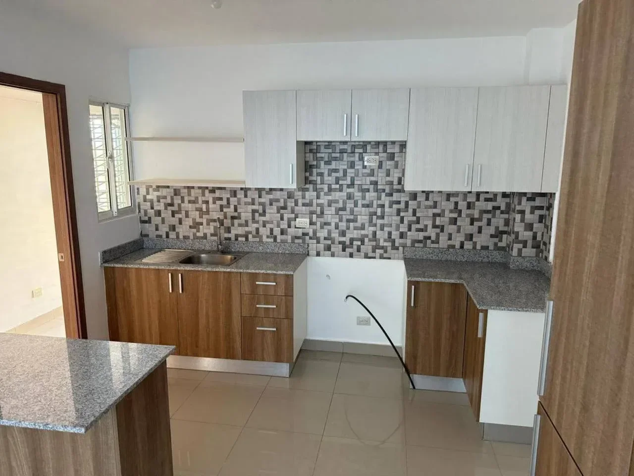 Av. Hispanoamericana: penthouse 3 ch. · 129 m² à vendre - 2