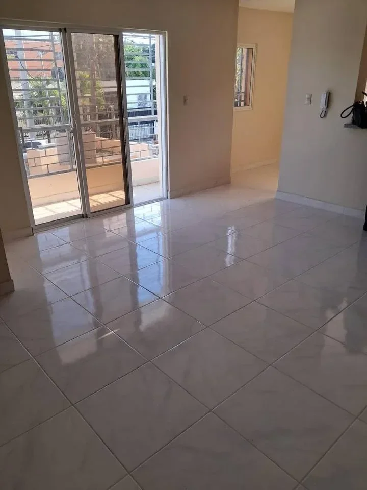Los Trinitarios Ii: apartamento 3 hab. · 125 m² en venta - 4