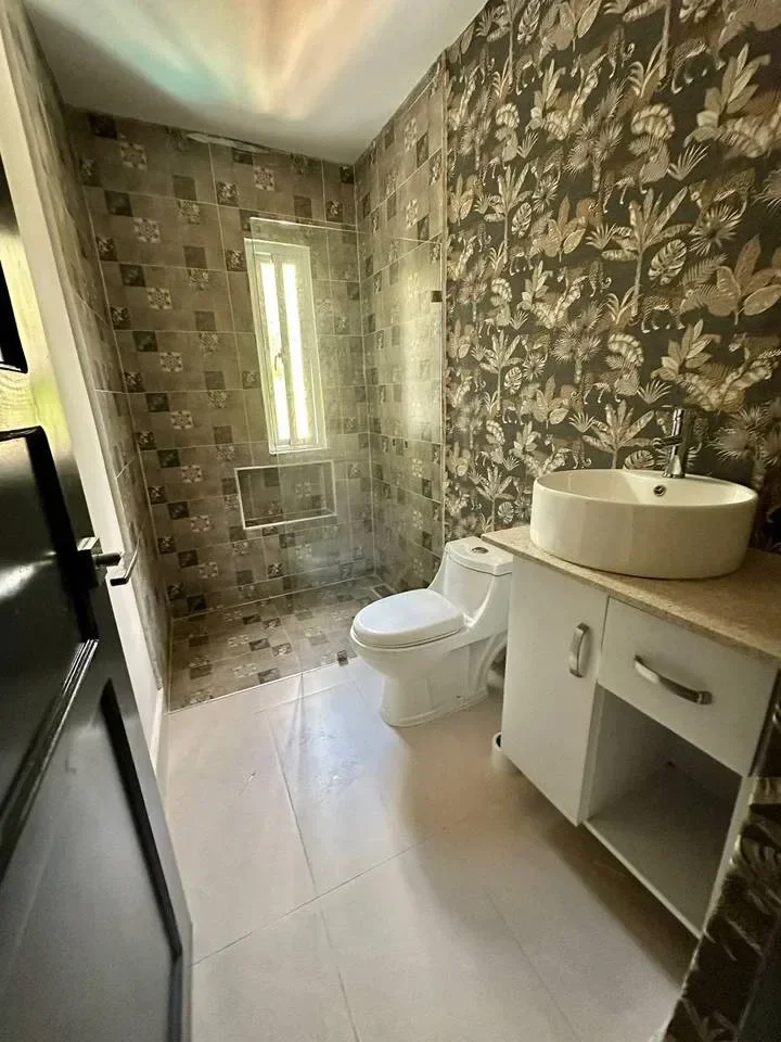 Villa de 5 habitaciones en venta en Juan Dolio, Juan Dolio - 4