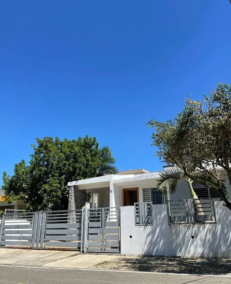 Casa en venta — La Zurza, Santiago de los Caballeros (3 hab.)