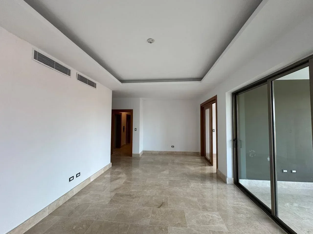 Apartamento de 3 habitaciones en alquiler en Los Cacicazgos, Santo Domingo D.N. - 4