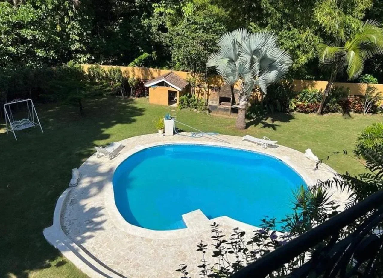 Casa en venta — Arroyo Hondo, Distrito Nacional (5 hab.)