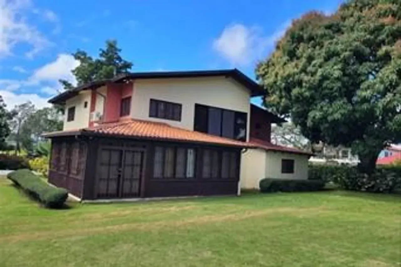 Venta: villa en Jarabacoa, Jarabacoa