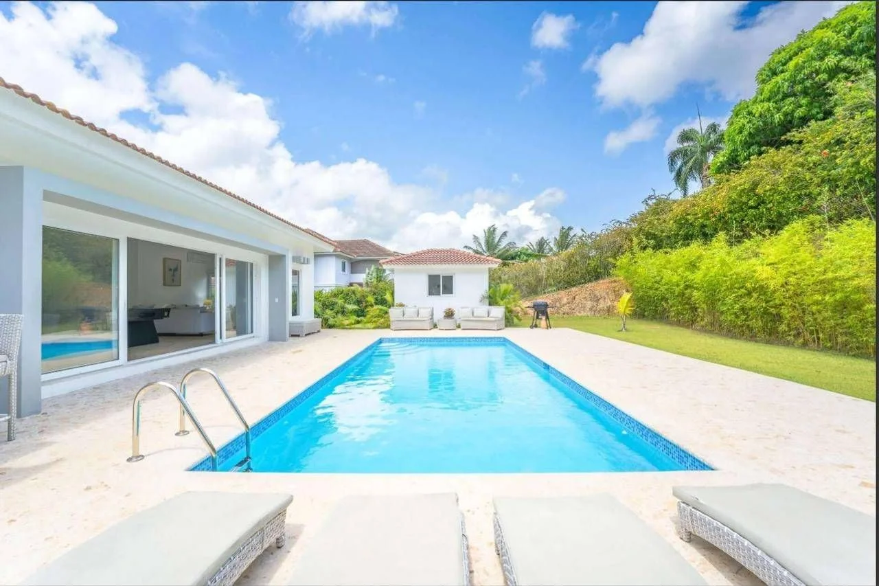 Villa en venta — Sosua Abajo, Sosua (4 hab.) - 2